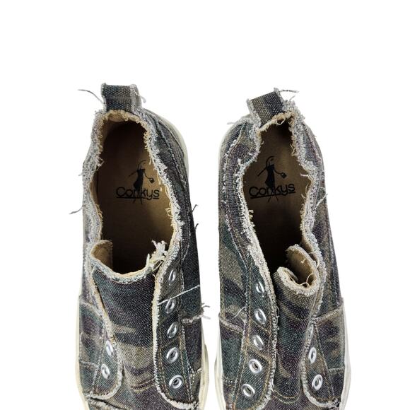 Corkys Babalu Low Top Camouflage Camo Casual Slip On Sneakers Gray Green Size 6 - Picture 4 of 8